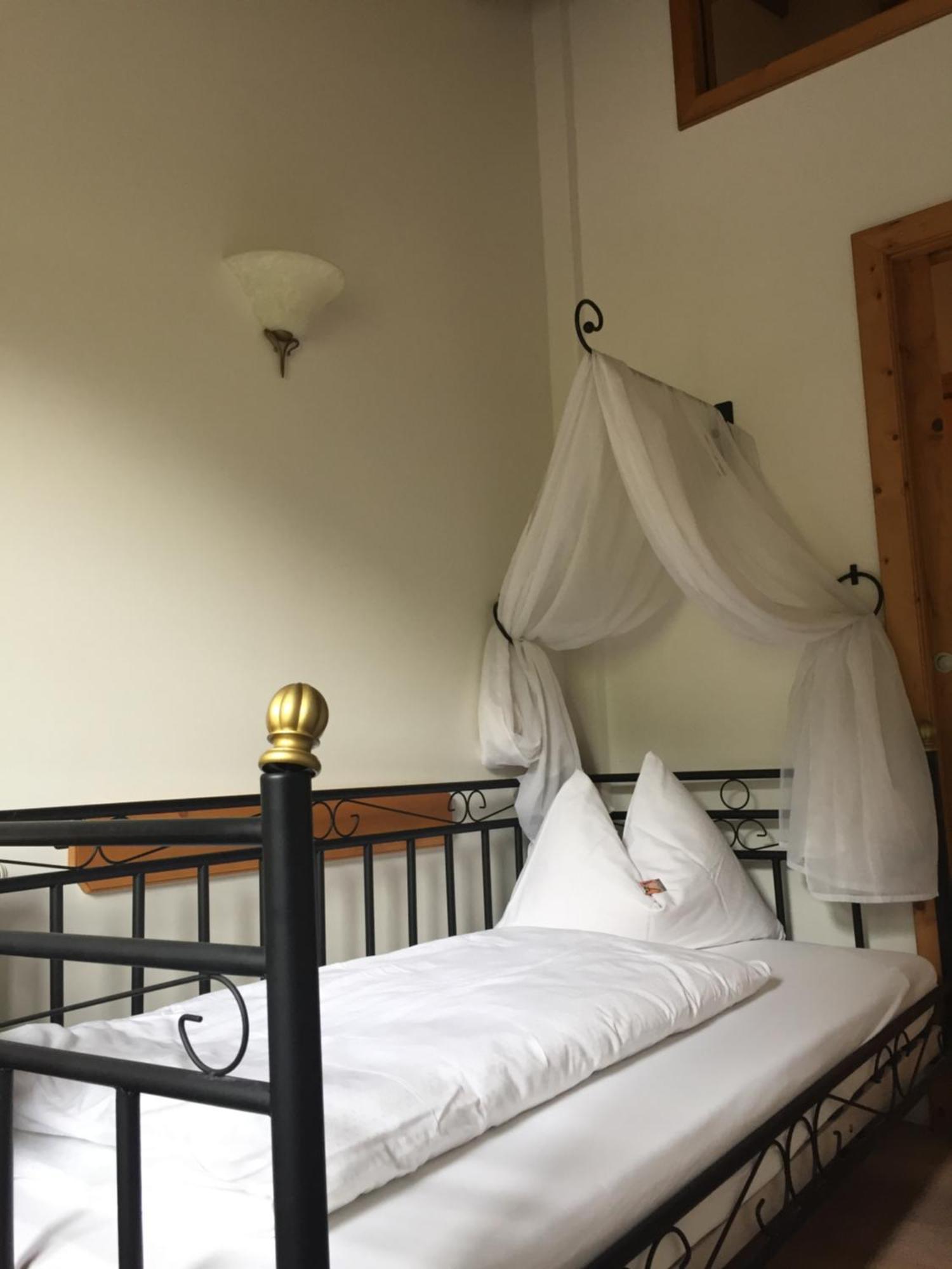 Hotel Und Alpen Apartments Mit Sauna - Buerglhoeh Bischofshofen Zewnętrze zdjęcie