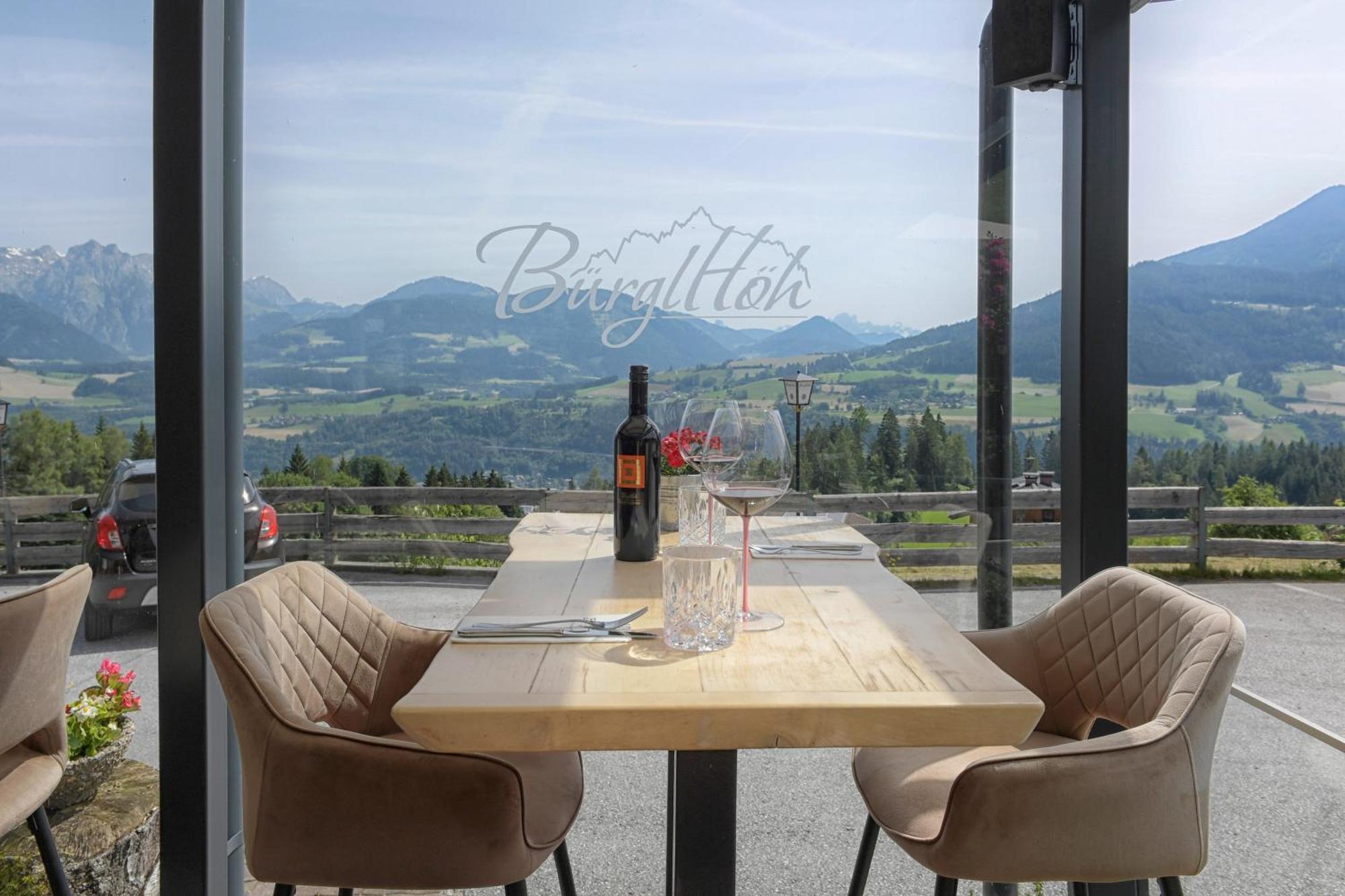 Hotel Und Alpen Apartments Mit Sauna - Buerglhoeh Bischofshofen Zewnętrze zdjęcie