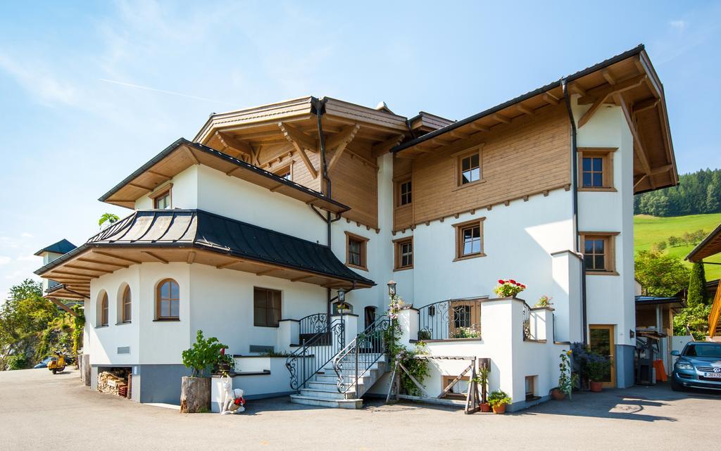 Hotel Und Alpen Apartments Mit Sauna - Buerglhoeh Bischofshofen Zewnętrze zdjęcie